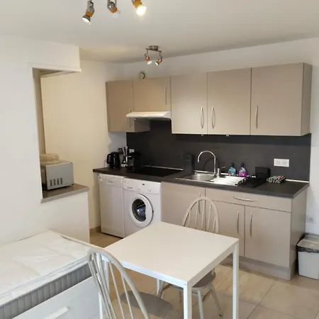 Au Coeur De - A Proximite De דירה פורנישי